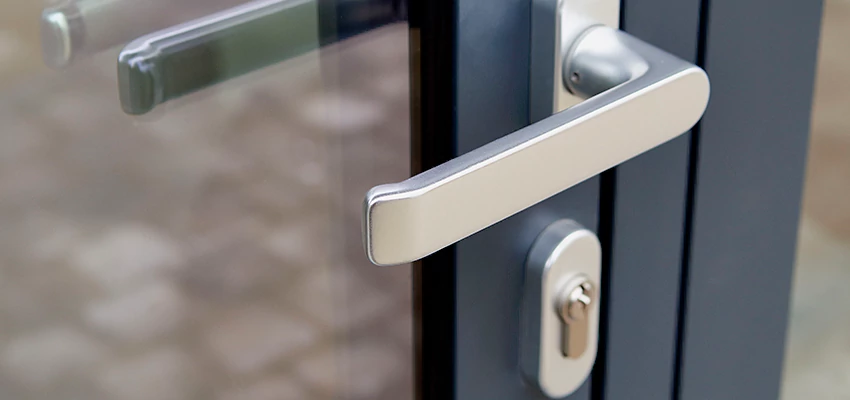 Broken Door Lock Cylinder Repair in Victorville, California